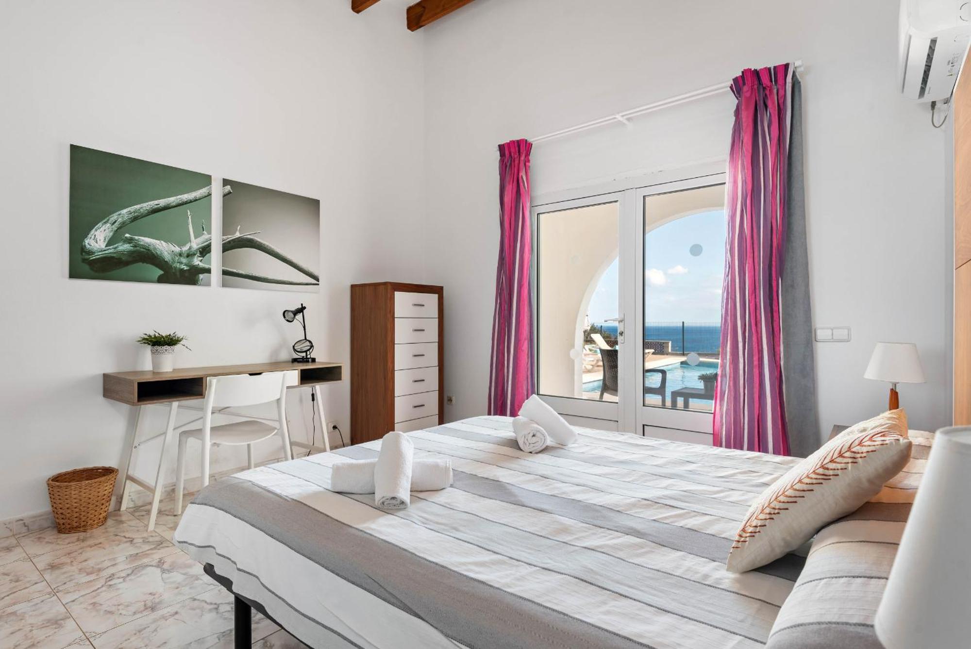 Villa Panorama Cala En Porter  Phòng bức ảnh